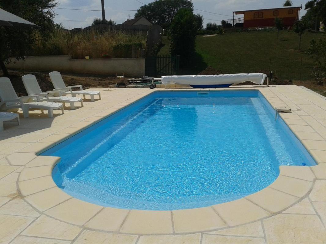 Villa La Roulotte De Bourgogne Brianny Exterior foto