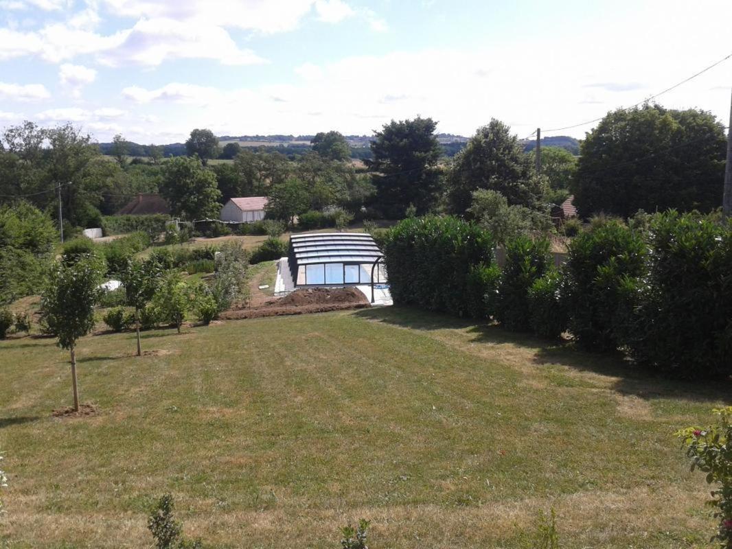 Villa La Roulotte De Bourgogne Brianny Exterior foto